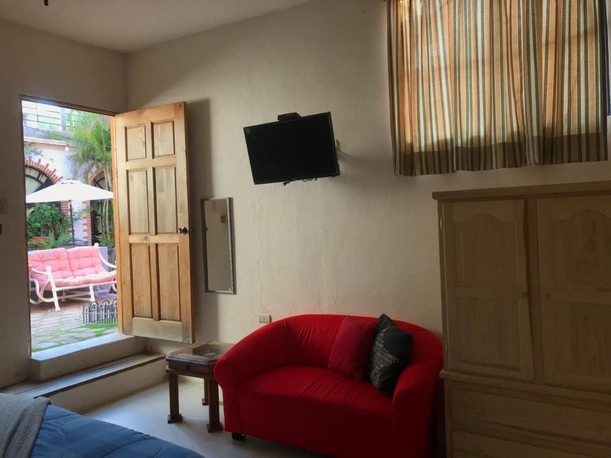 סאן מיגל דה אלנדה Casa Los Naranjos מראה חיצוני תמונה