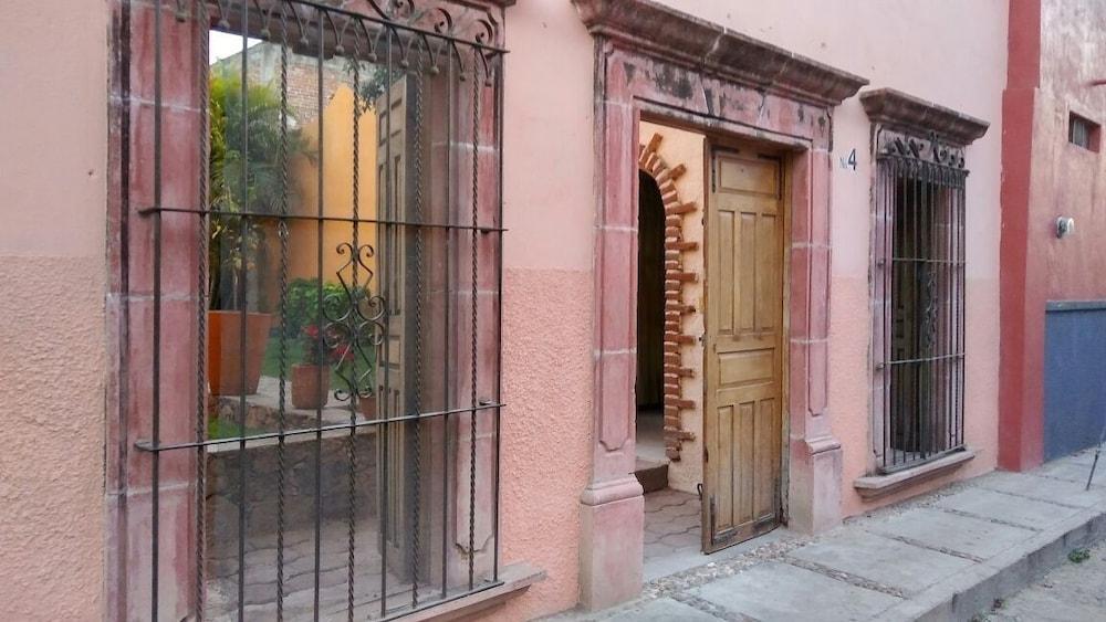 סאן מיגל דה אלנדה Casa Los Naranjos מראה חיצוני תמונה